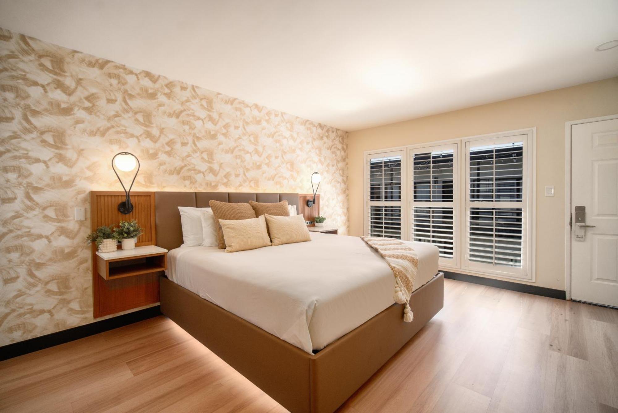 Lyfe Inn & Suites By Aga - Beverly Hills Los Angeles Exterior photo